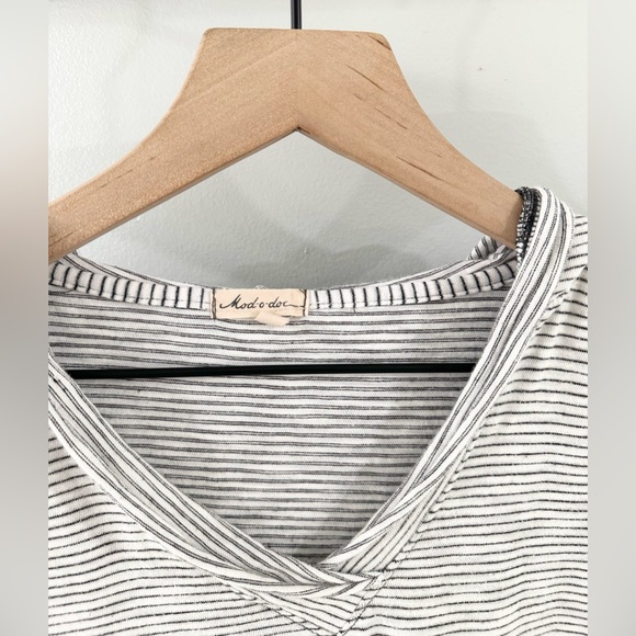 Mododoc Short Sleeve Striped Hooded Tunic Gray Size XS - Picture 5 of 6